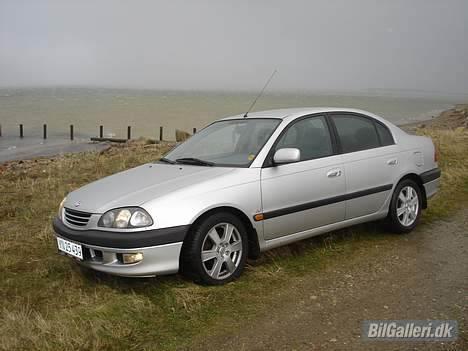 Toyota Avensis 2.0 sol. SOLGT billede 10