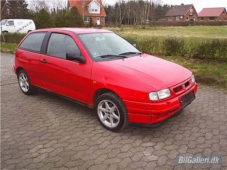 Seat Ibiza 1,3 CLX I (SOLGT) billede 3