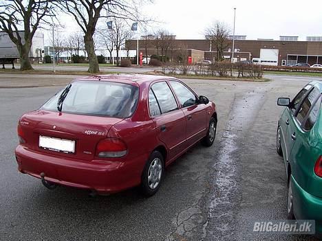 Hyundai accent 1,5  billede 4