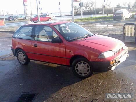 Suzuki Swift GSi (SOLGT) billede 4