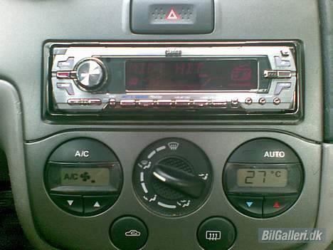 Nissan Primera2,0(Solgt)(Jeppes) - min clarion billede 12