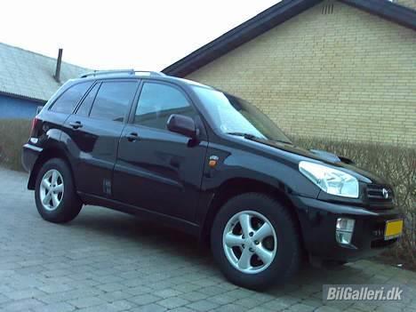 Toyota RAV4 D4-D billede 2