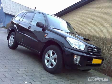 Toyota RAV4 D4-D billede 3