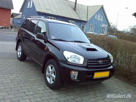 Toyota RAV4 D4-D billede 4