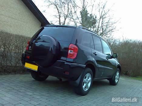 Toyota RAV4 D4-D billede 8