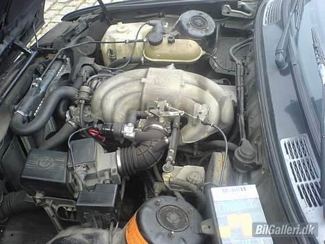 BMW 325i (Solgt) billede 7