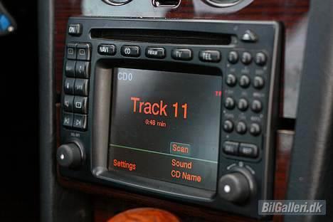 Mercedes Benz C180 Elegance Solgt - Radioen er fra en Mercedes ML. billede 13