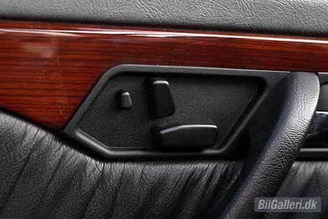 Mercedes Benz C180 Elegance Solgt - El juster bare sæde billede 14