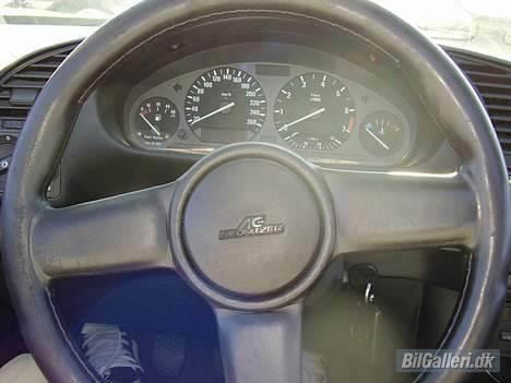 BMW E36 318is coupe-SOLGT billede 1