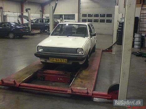 VW Polo 86C - Sådan ser hun ud, sådan kører hun :) billede 1