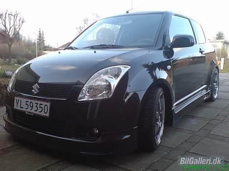 Suzuki Swift (solgt) billede 3