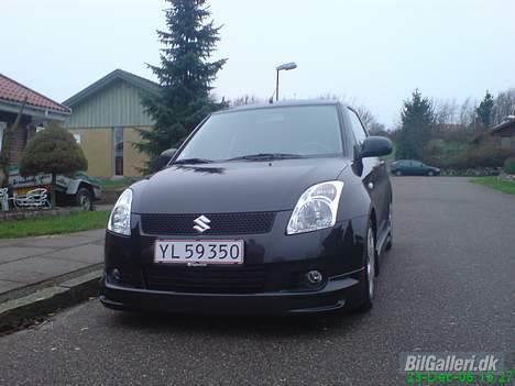 Suzuki Swift (solgt) billede 5