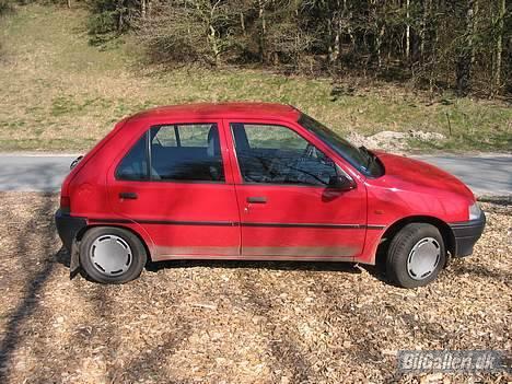 Peugeot 106 SOLGT billede 3