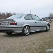 BMW E36 328i - Solgt -