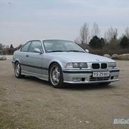 BMW E36 328i - Solgt -