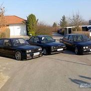 BMW 320i. SOLGT