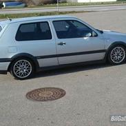 VW Golf 2,8 VR6 **SOLGT**