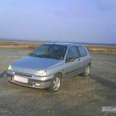 Renault clio 1,4 s 3d