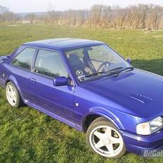 Ford Escort Rs Turbo (SOLGT)