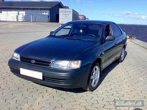 Toyota Carina E   *SOLGT* billede 1