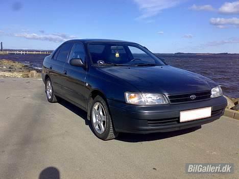 Toyota Carina E   *SOLGT* billede 2
