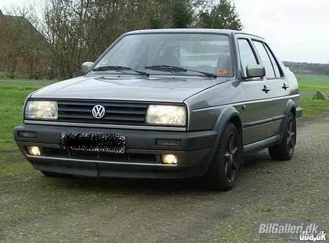 VW Jetta- SOLGT billede 6