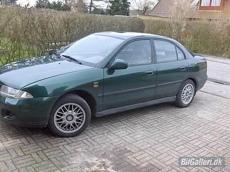 Mitsubishi Carisma billede 2