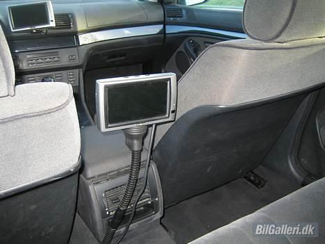 BMW 528i 2,8i 24V Solgt billede 10