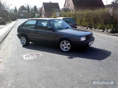 VW Polo G40 - SOLGT - Endelig kom hjulene på igen... billede 12