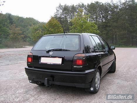 VW Golf 1,8 Joker (SOLGT) - Billede af de mørke baglygter billede 11