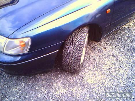 Toyota Carina E - SOLGT billede 9