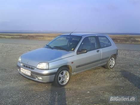 Renault clio 1,4 s 3d billede 2