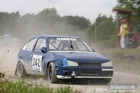 Opel kadett 2,0 16v rallycross - så fik alle fire kontakt til banen igen. billede 7