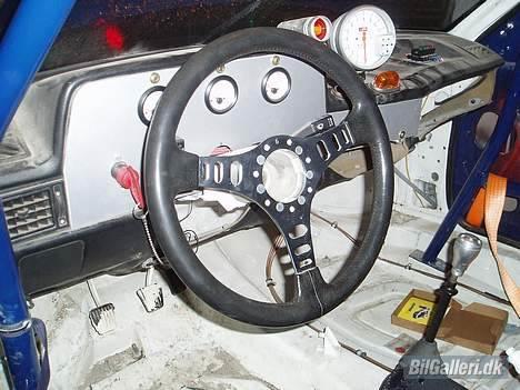 Opel kadett 2,0 16v rallycross - cokpittet. billede 10