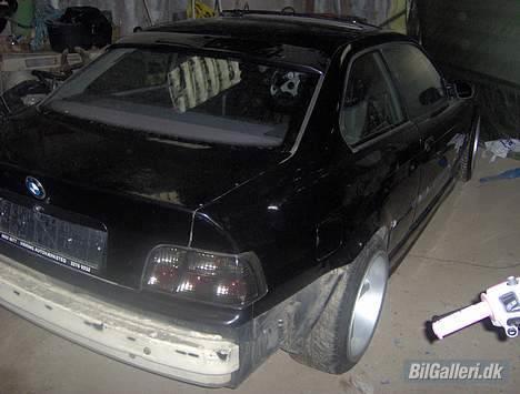 BMW e36 325I Coupé SOLGT! - her har jeg lige sat Brock B1 på. 10*17 og 8.5*17 yiiiihaaaa billede 16