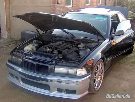 BMW e36 325I Coupé SOLGT! - nypoleret billede 17