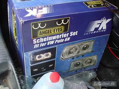 VW Polo - *SOLGT - Ja her ligger Angel Eyes inu :o( hihi ikke kommet så langt billede 7