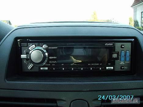 Fiat Bravo 1.4 SX "Byttet" - Clarion Dxz368rmp Headunit.. Spiller fantastisk.. billede 10