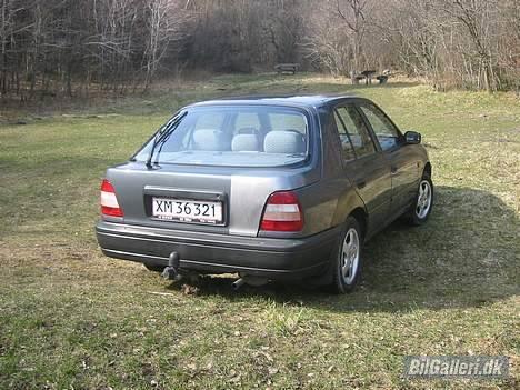 Nissan Sunny ''Smadret'' billede 15