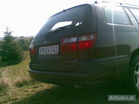 Toyota Carina E St. Car - her et et billed tættere på bag. også nyt  billede 14