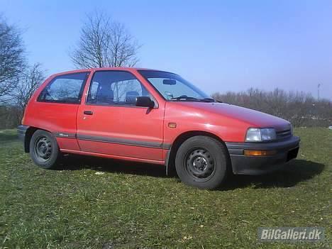 Daihatsu Charade "solgt" - De nye billeder er taget med min W850i. billede 10
