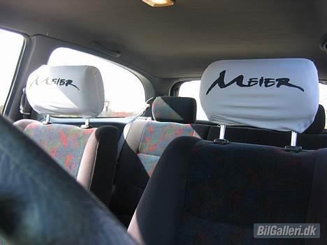 Nissan Almera Le Mans (SOLGT) - Nakkestøtte betræk med eget desing :) billede 5