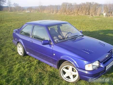 Ford Escort Rs Turbo (SOLGT) billede 1