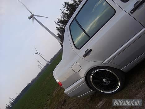 VW Vento *SOLGT* billede 9