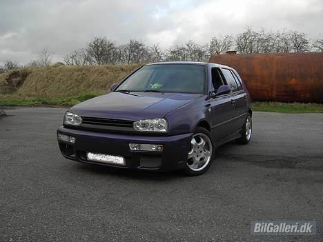VW Golf 3  SOLGT billede 1