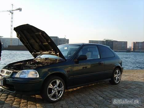 Honda Civic *SOLGT* billede 2