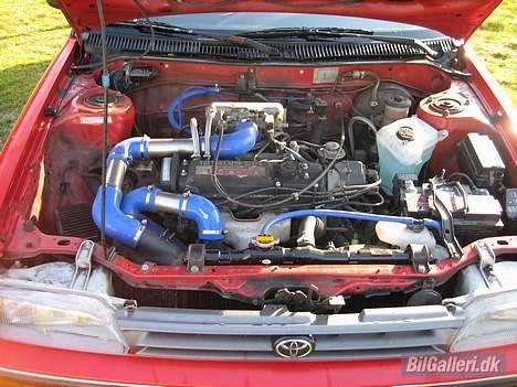Toyota             Corolla Turbo billede 1