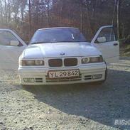BMW 320i   SOLGT
