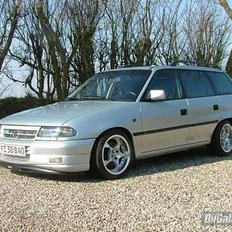 Opel Astra F Caravan (SOLGT)