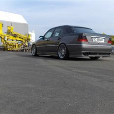 Mercedes Benz c180 NYE BILDER